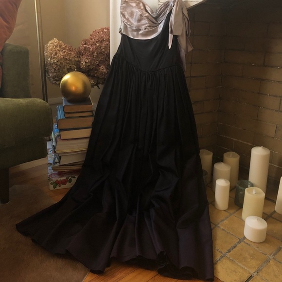 1940’s / 1950’s silk and taffeta gown with bow - Picture 3 of 6